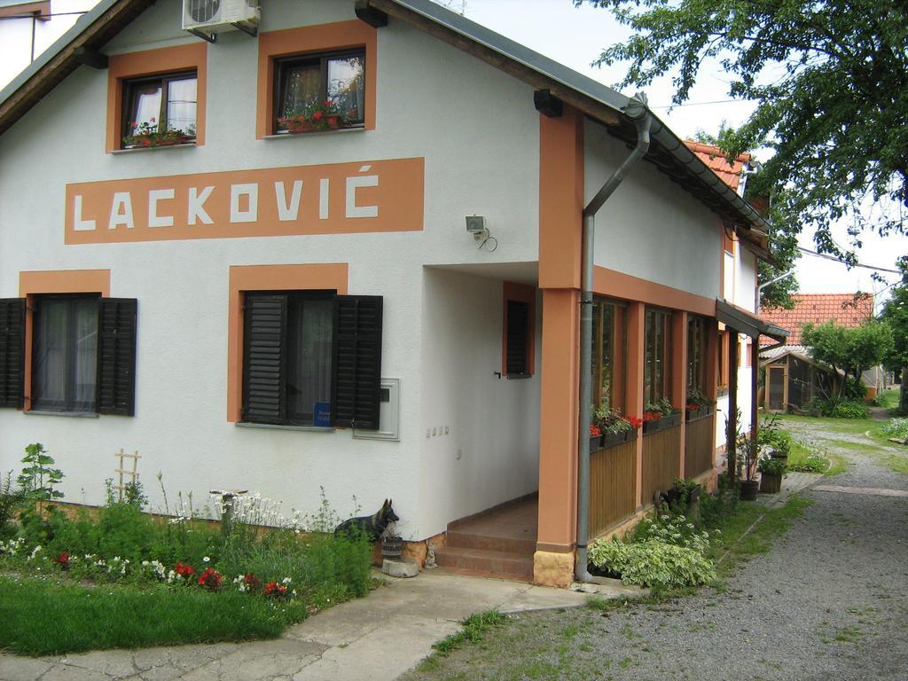 Farm Stay Lackovic Bilje Esterno foto