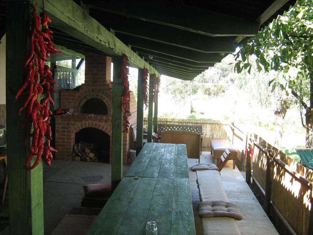 Farm Stay Lackovic Bilje Esterno foto